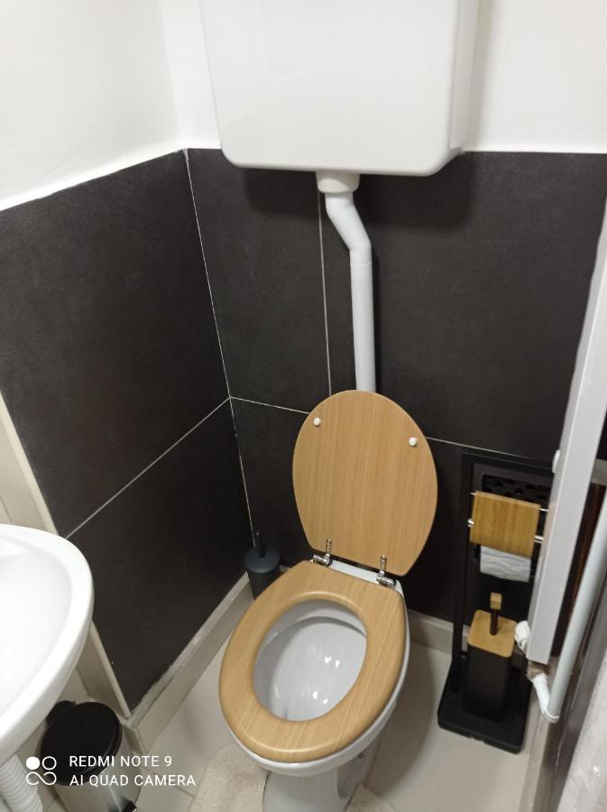 7 Days Premium Apartment 2 Subotica Exteriör bild