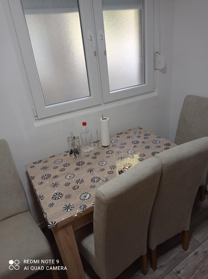 7 Days Premium Apartment 2 Subotica Exteriör bild